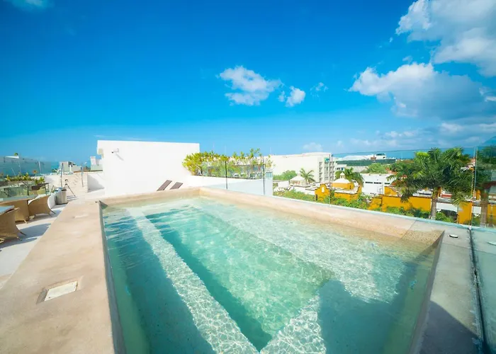 Central 2Br I Rooftop Pool - Walk To 5Th * Playa del Carmen