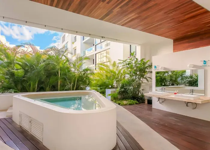 Central 2Br I Rooftop Pool - Walk To 5Th * Playa del Carmen